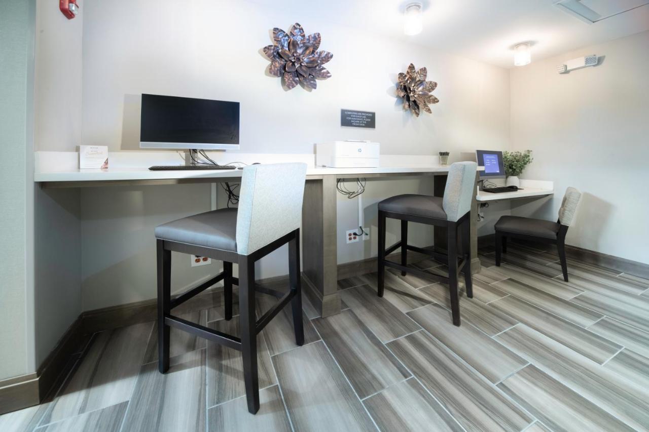 Staybridge Suites - Summerville By Ihg Экстерьер фото